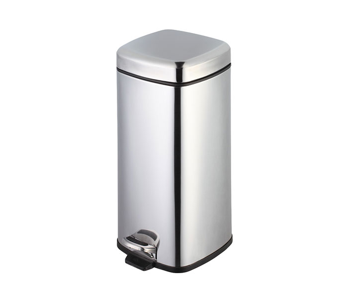 Lixeira de Inox com pedal de 30 Litros com Balde interno Quadrada